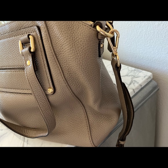 Michael Kors Gilmore satchel - Picture 4 of 6
